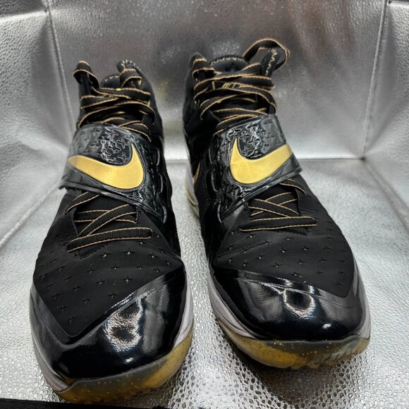 Size 11.5 Nike CJ81 Trainer Max Motor City Black Mens Sneaker Shoes 603711-007 - Picture 2 of 13